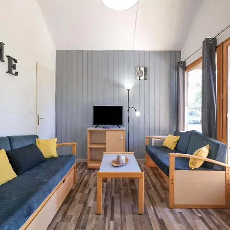 Szálloda Snug In Le Petit With Private Terrace Signy-le-Petit