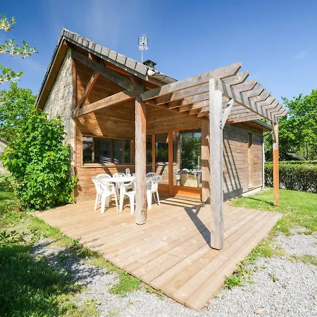 Holiday home Snug In Le Petit With Private Terrace Signy-le-Petit