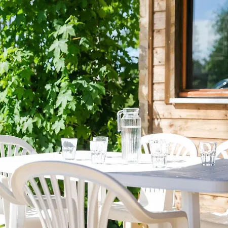 Holiday home Snug In Le Petit With Private Terrace Signy-le-Petit