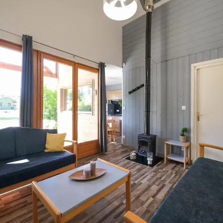 Snug In Le Petit With Private Terrace Signy-le-Petit