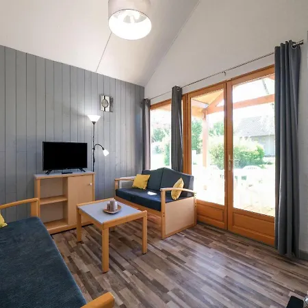 Holiday home Snug In Le Petit With Private Terrace *
