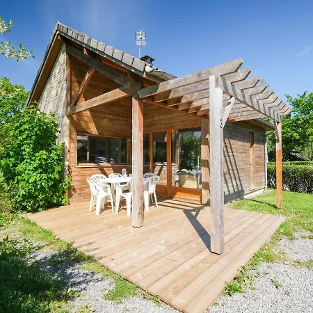 Snug In Le Petit With Private Terrace * Signy-le-Petit